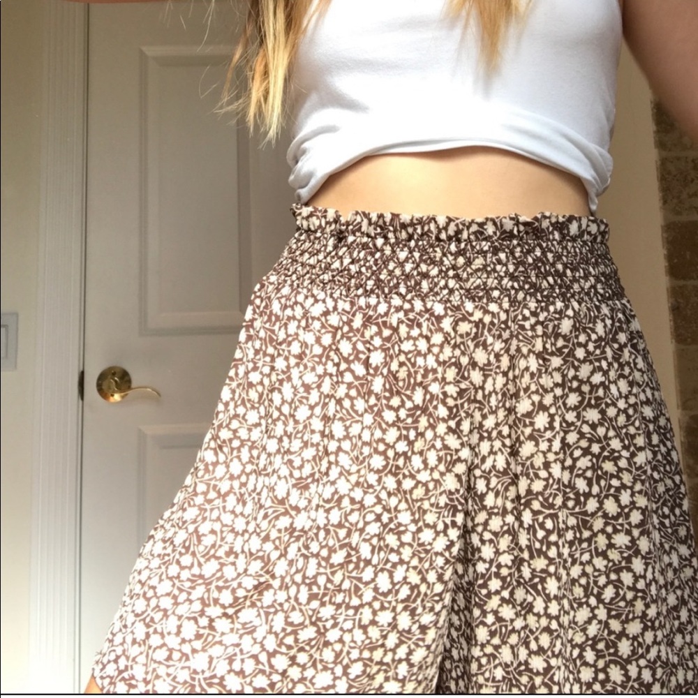 Flowy shorts - Picture 4 of 6